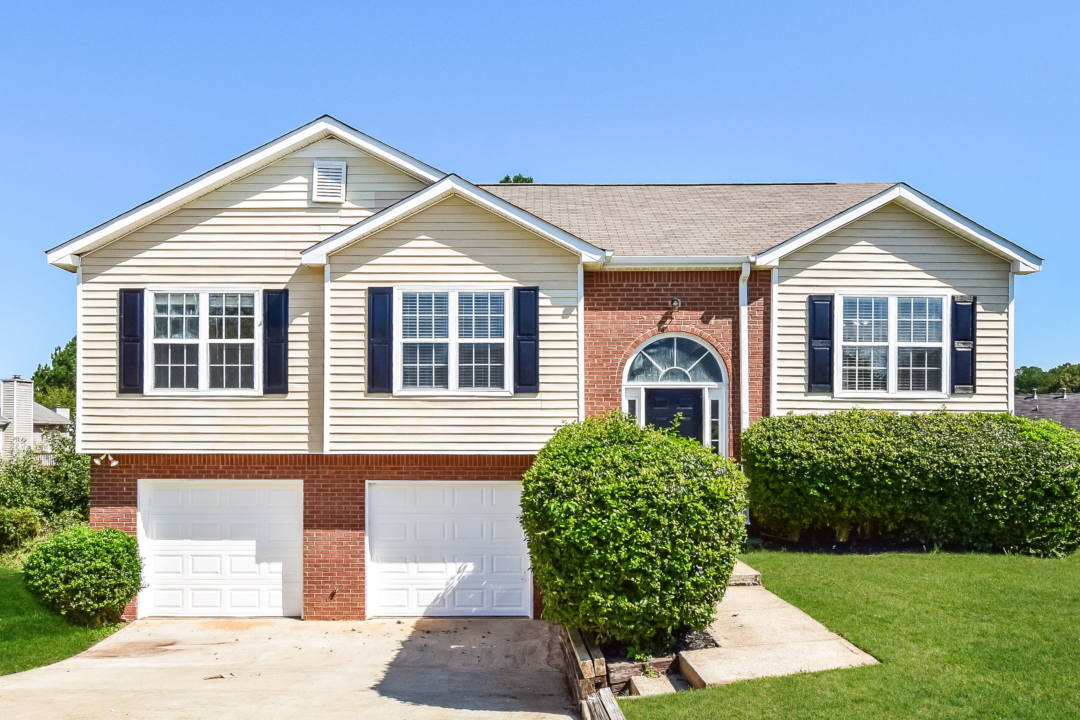 2526 Meadow Brooke Ct Lithonia, GA 30058